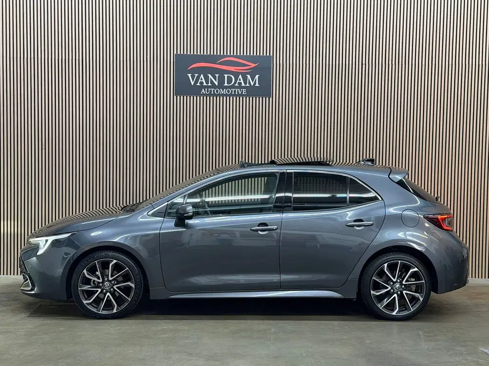 Toyota Corolla Hybrid 140 GR Sport 2023 PANO LED CAMERA C uit 2023, foto 4