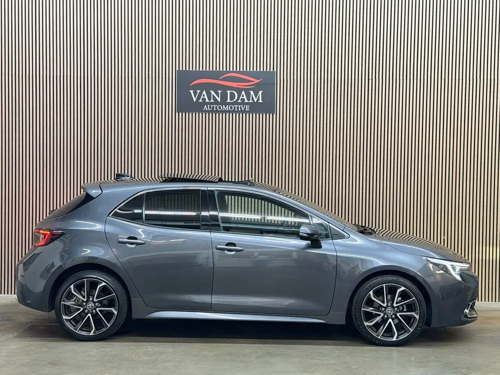 Toyota Corolla Hybrid 140 GR Sport 2023 PANO LED CAMERA C uit 2023, foto 8