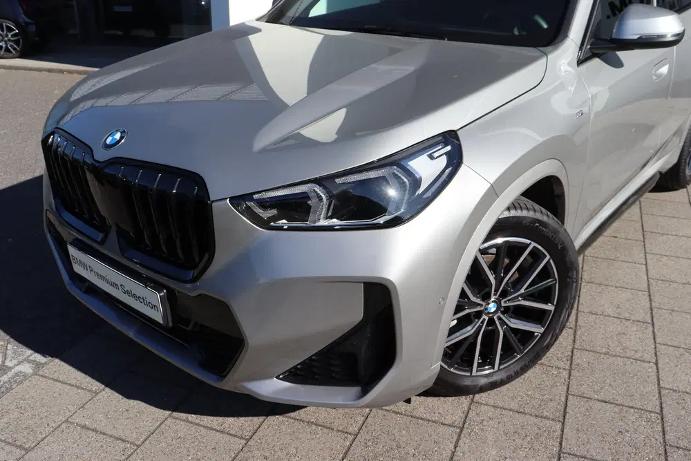 BMW X1 sDrive18i M Sport Automaat uit 2025, foto 2