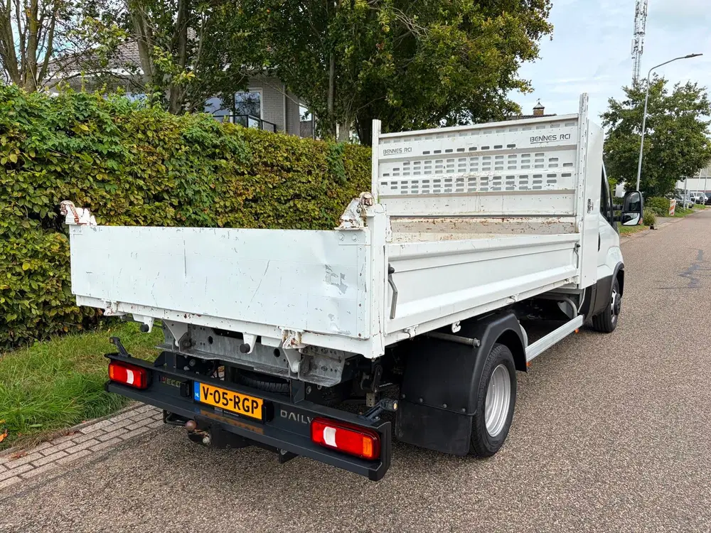 Iveco Daily 35C16 3.0 uit 2024, foto 13