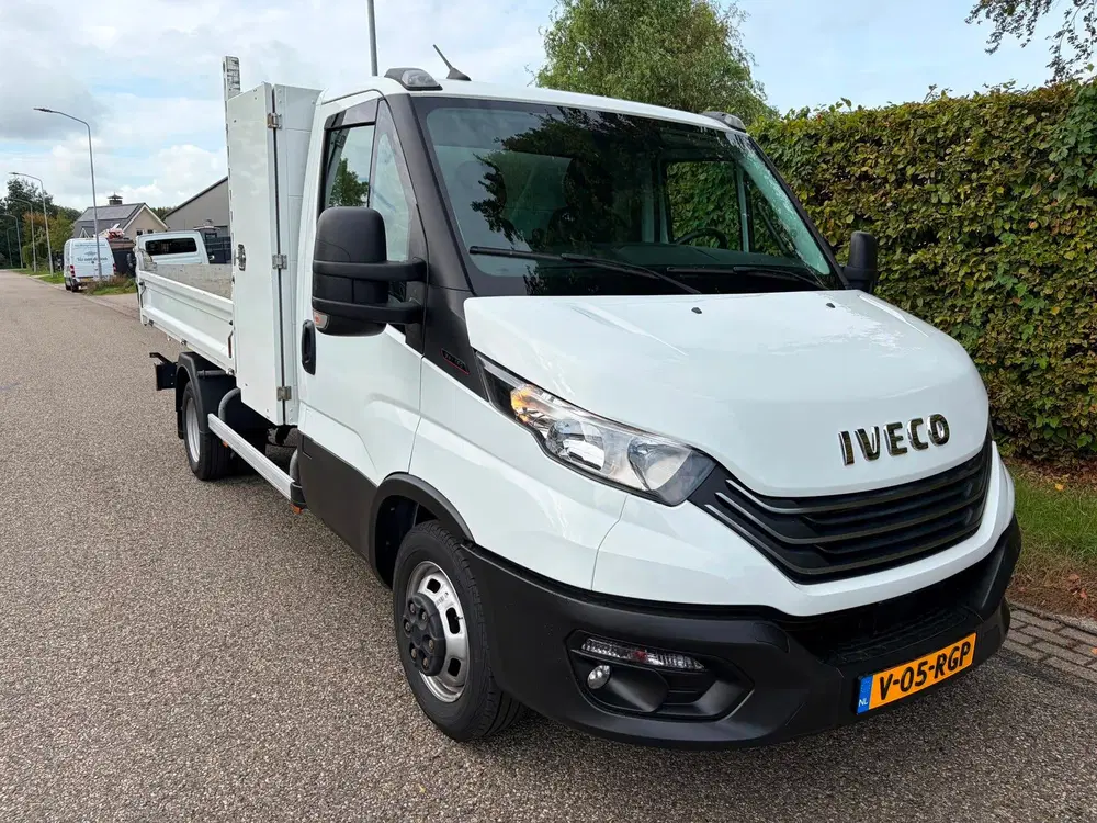 Iveco Daily 35C16 3.0 uit 2024, foto 14