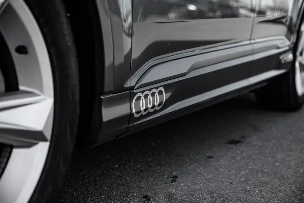 Audi Q7 55 TFSI e quattro Pro Line S uit 2021, foto 6