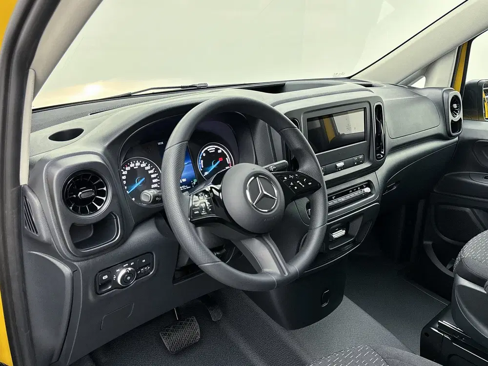 Mercedes-Benz Vito 112 L3 66 kwh uit 2026, foto 4