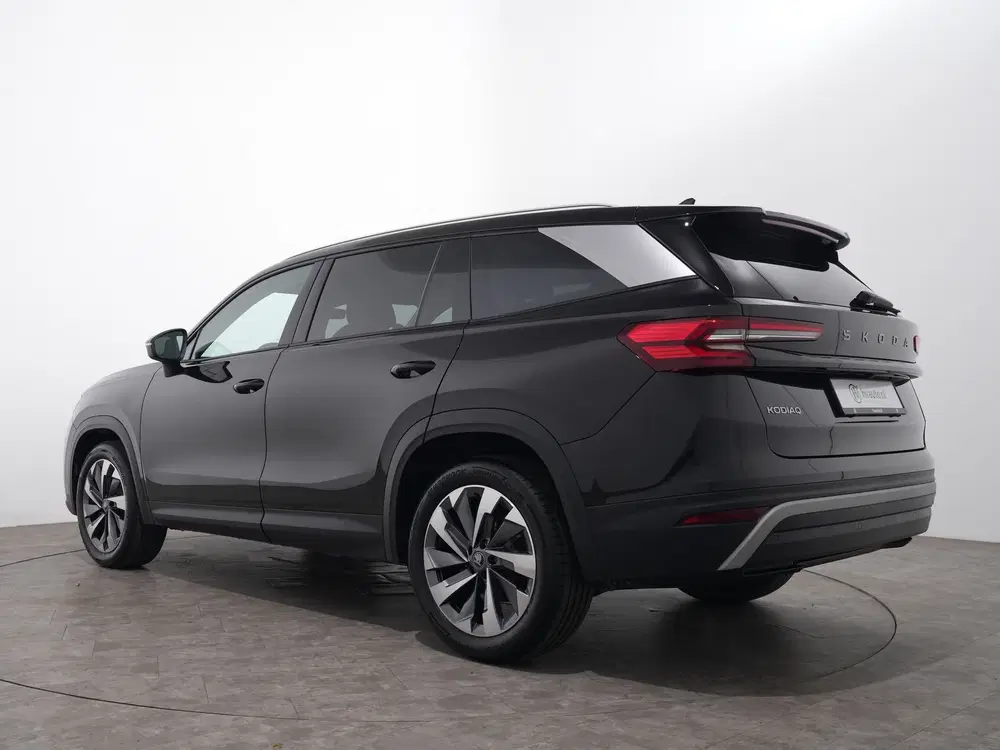 Skoda Kodiaq 1.5 TSI MHEV 150PK BUSINESS EDITION 7-P DS uit 2025, foto 3