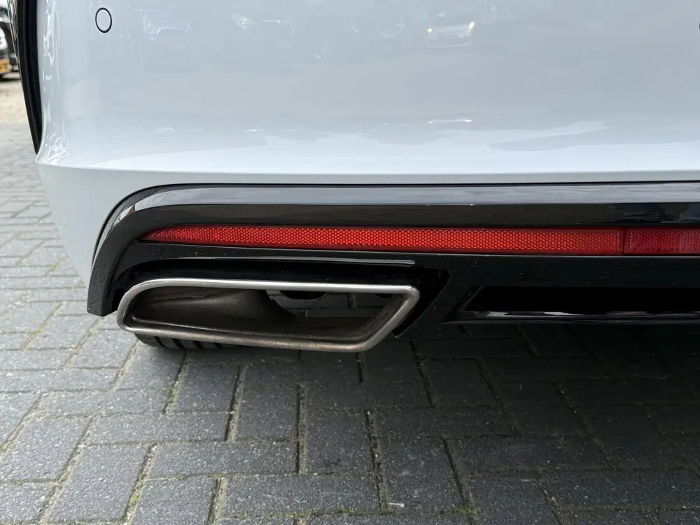 Skoda Octavia BWJ 2023 1.4 TSI iV RS 225PK FULL LED uit 2023, foto 14
