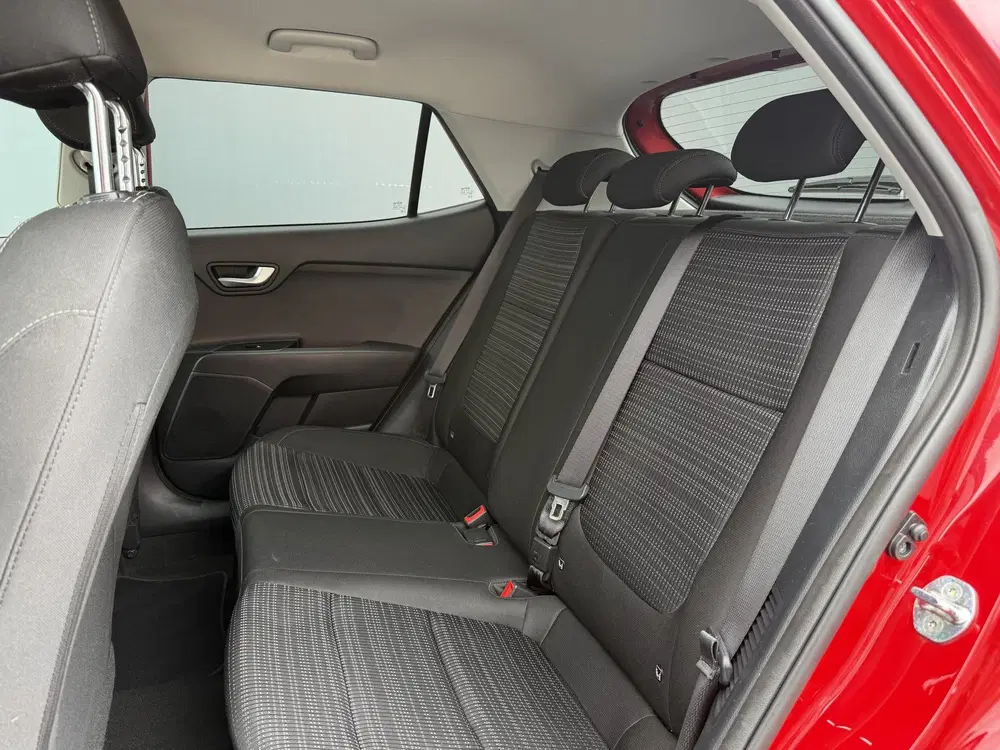 Kia Stonic BWJ 2021 1.0 T-GDi MHEV 100 PK DynamicPlus uit 2021, foto 6