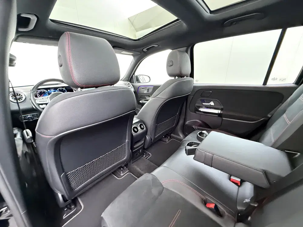 Mercedes-Benz EQB 250 AMG Night 7-Persoons Pano-Dak Adap.Cru uit 2022, foto 11