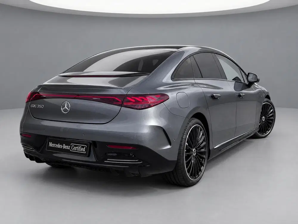 Mercedes-Benz EQE 350 AMG Line uit 2025, foto 2