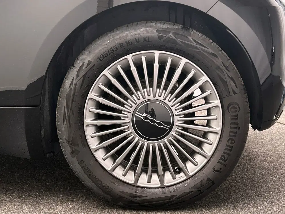 Fiat 500e Icon 24 kWh uit 2024, foto 15