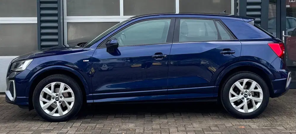 Audi Q2 35 TFSI S-line Edition uit 2021, foto 12