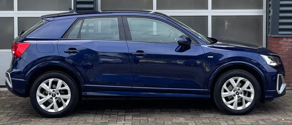 Audi Q2 35 TFSI S-line Edition uit 2021, foto 13