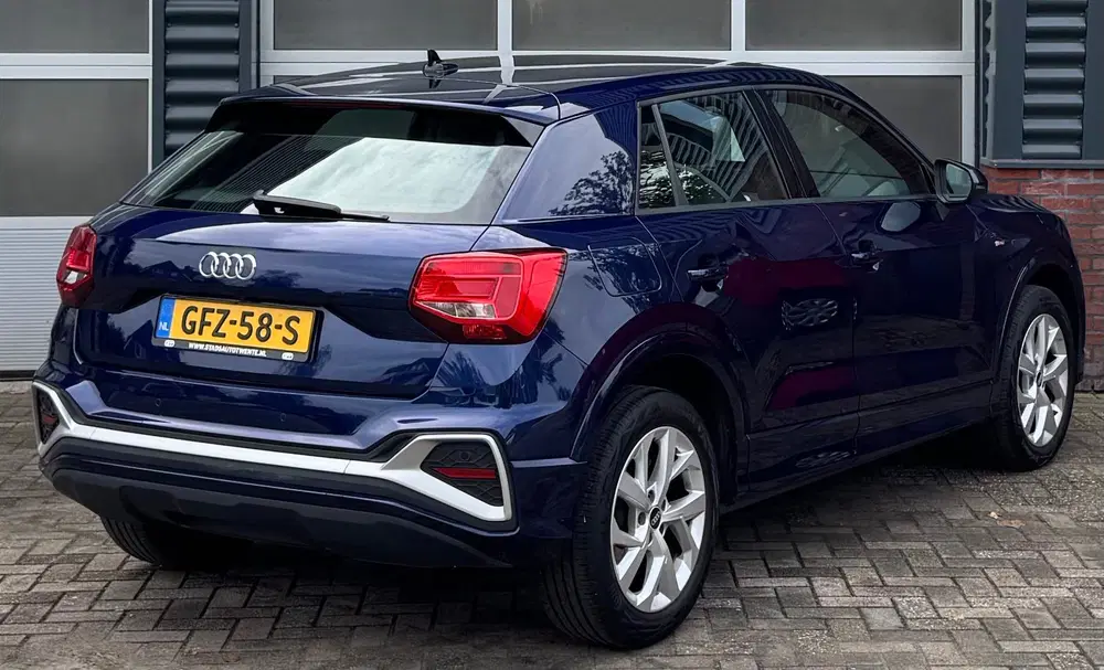 Audi Q2 35 TFSI S-line Edition uit 2021, foto 4