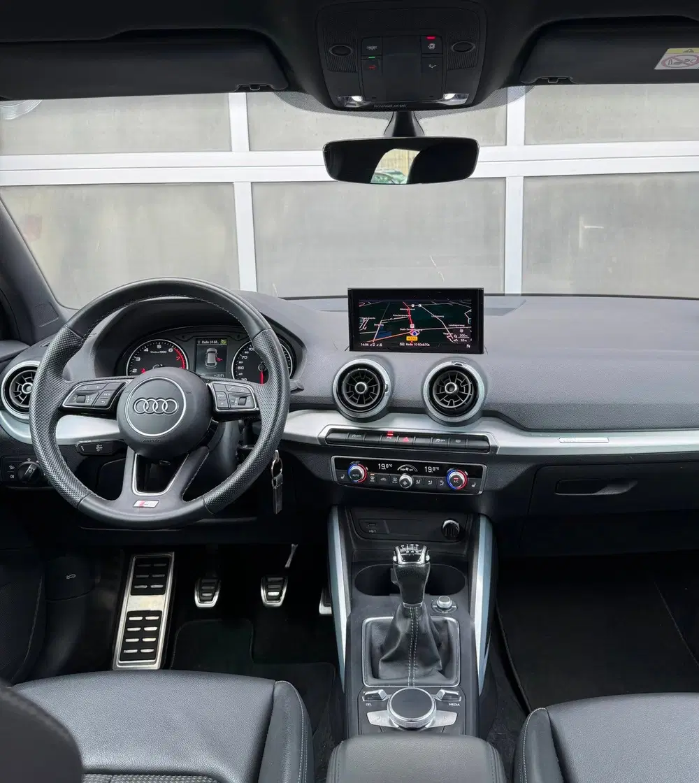 Audi Q2 35 TFSI S-line Edition uit 2021, foto 6