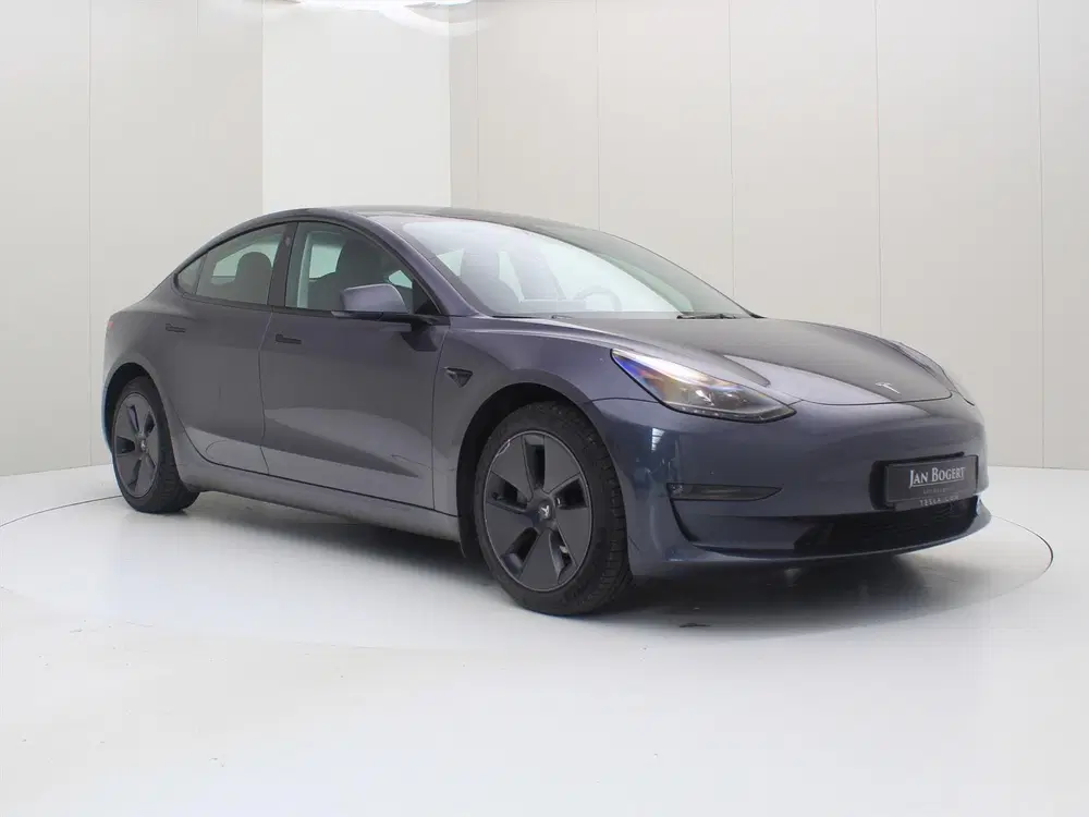 Tesla Model 3 Long-Range AWD 351pk 75 kWh 93.8% SoH UPGR uit 2023, foto 4