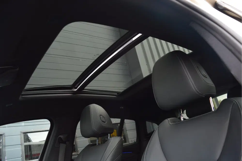 BMW X4 xDrive20i High Executive Edition uit 2021, foto 10