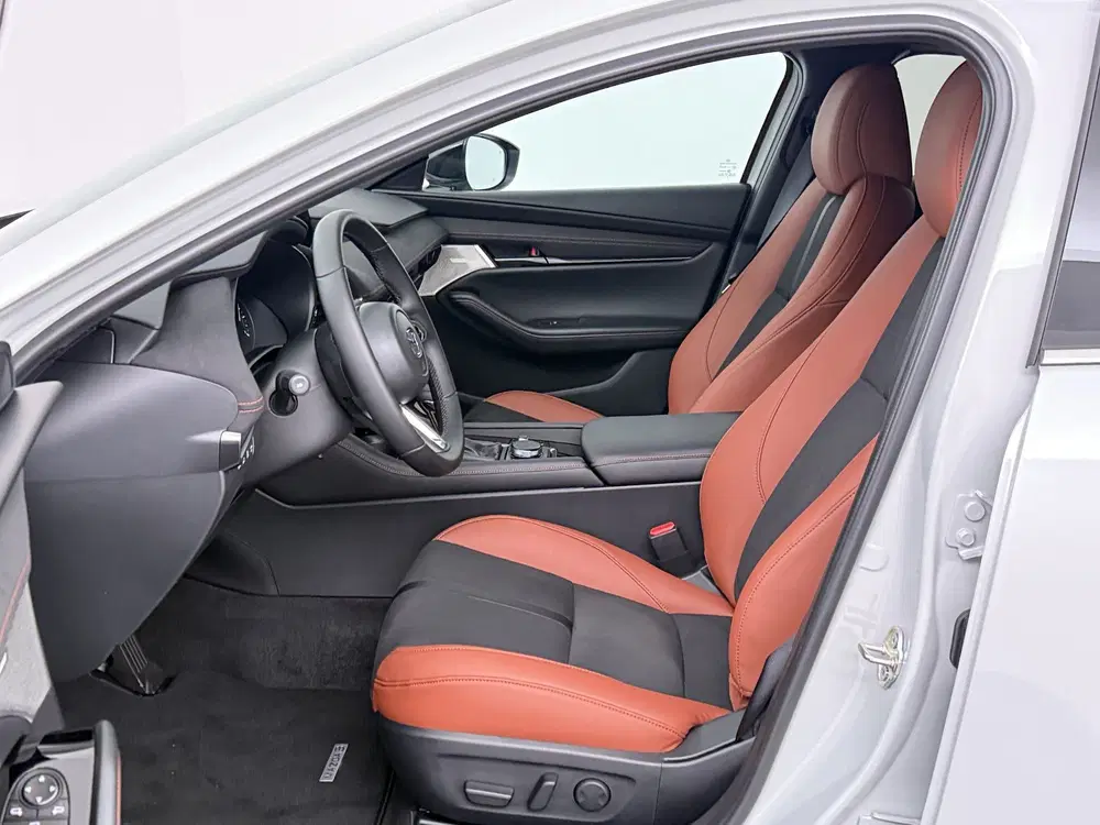 Mazda 3 2.5 e-SkyActiv-G M Hybrid 140 Nagisa autom uit 2026, foto 12