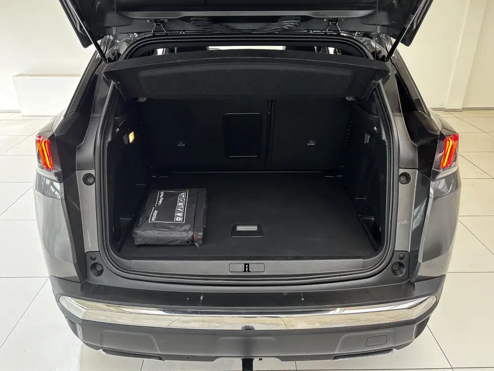 Peugeot 3008 1.2 PureTech GT uit 2022, foto 9