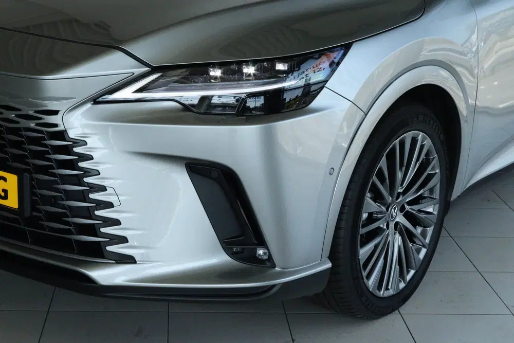 Lexus RX 450h+ Plug-in Hybrid President Line uit 2023, foto 5