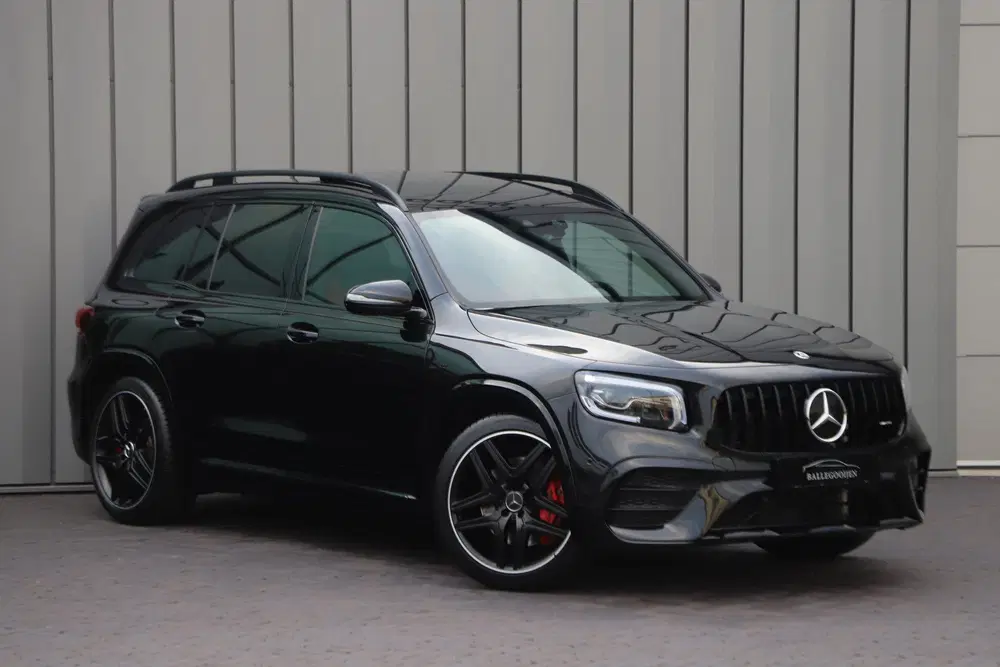 Mercedes-Benz GLB AMG 35 4-Matic uit 2024, foto 3