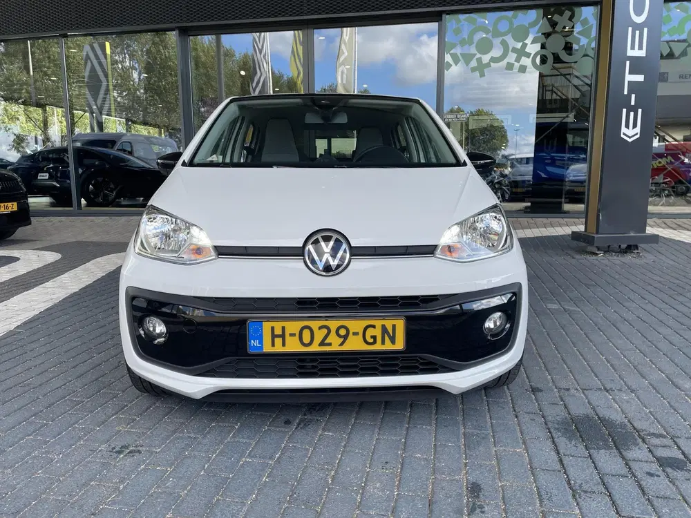 Volkswagen up! 1.0 R-Line uit 2020, foto 11