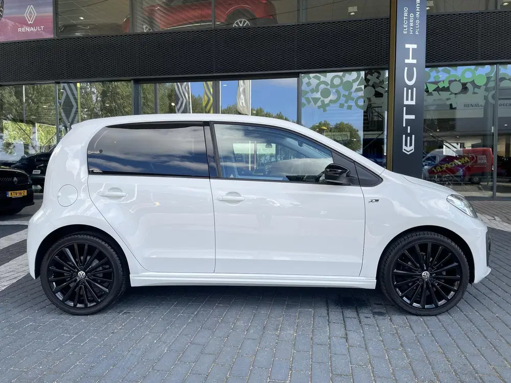 Volkswagen up! 1.0 R-Line uit 2020, foto 4