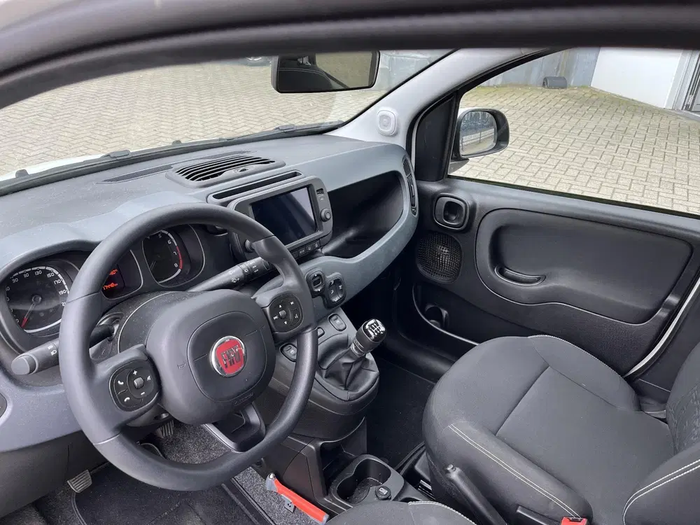 Fiat Panda 1.0 Hybrid Cross l APPLE CARPLAY l ANDROID uit 2023, foto 2