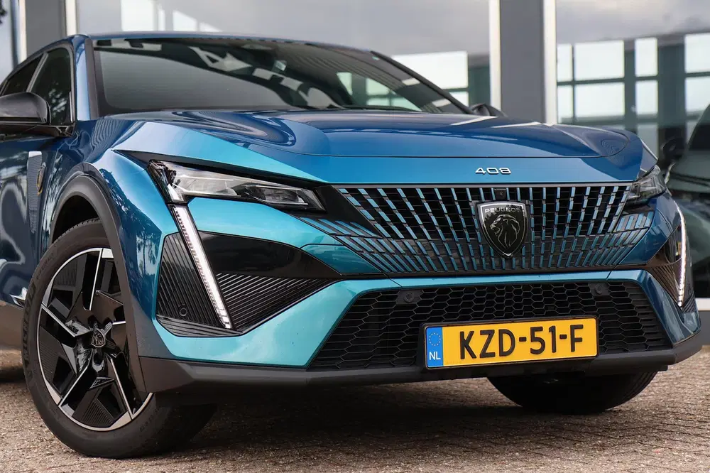 Peugeot 408 1.2 PureTech GT 130 Elektrische Agr Stoele uit 2023, foto 5