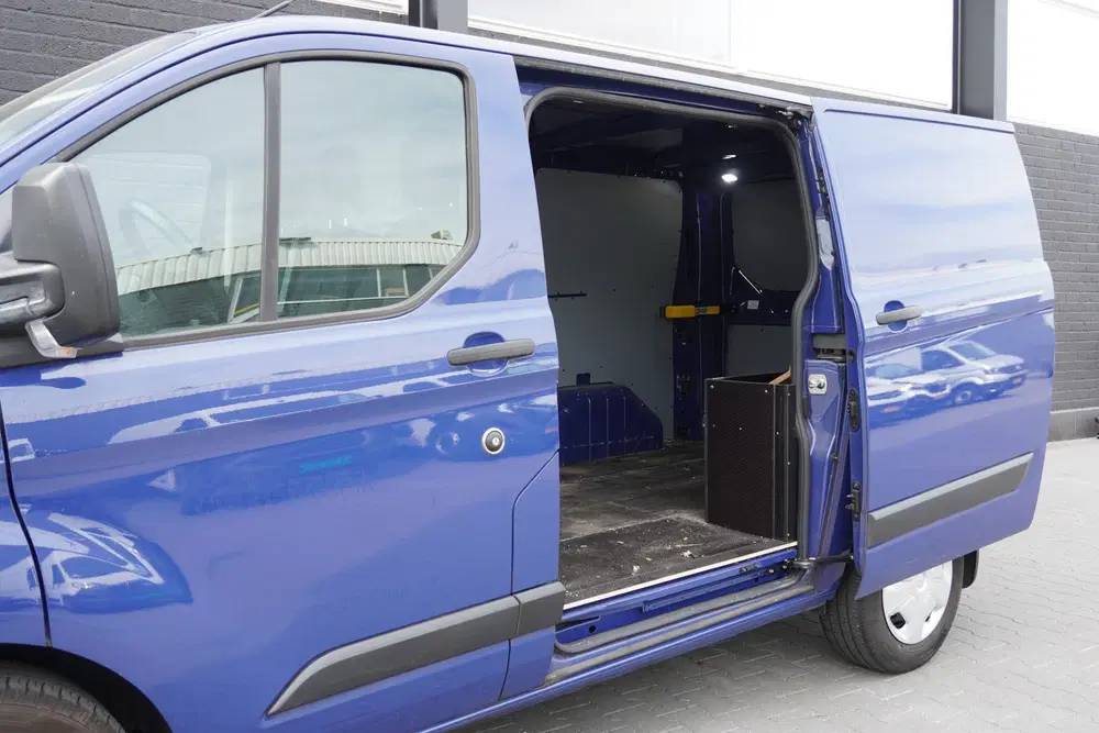 Ford Transit Custom 2.0 TDCI 130PK AUTOMAAT EURO 6 uit 2022, foto 11