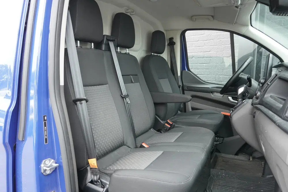 Ford Transit Custom 2.0 TDCI 130PK AUTOMAAT EURO 6 uit 2022, foto 6
