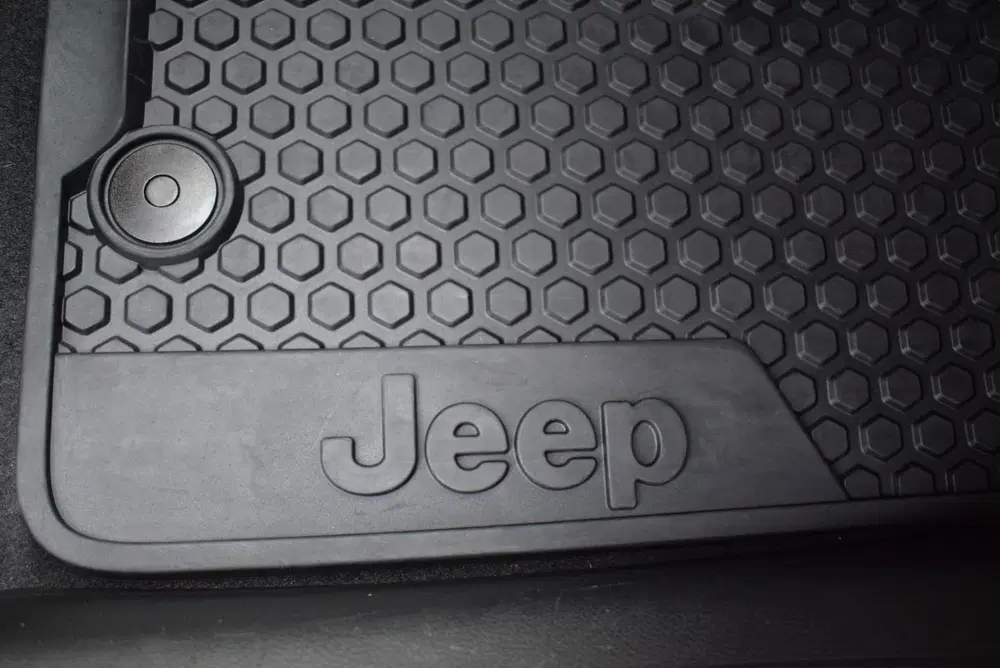 Jeep Compass Plug-in Hybrid Electric Limited Lease E uit 2022, foto 13