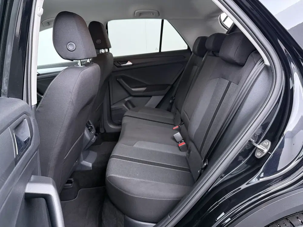 Volkswagen T-Roc 1.5 TSI Life Edition uit 2025, foto 10
