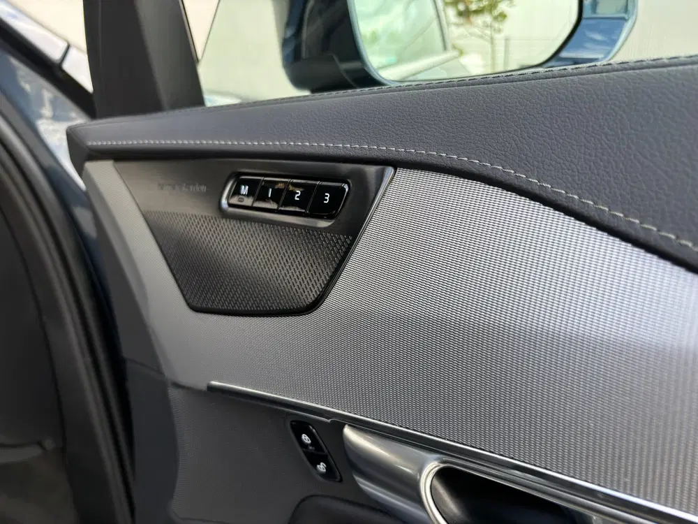 Volvo XC90 2.0 T8 Recharge AWD Plus Bright uit 2023, foto 3