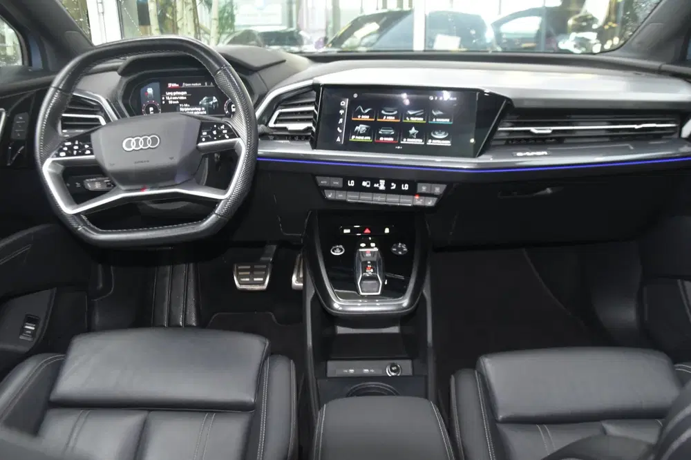 Audi Q4 e-tron 50 QUATTRO S COMPETITION uit 2021, foto 12