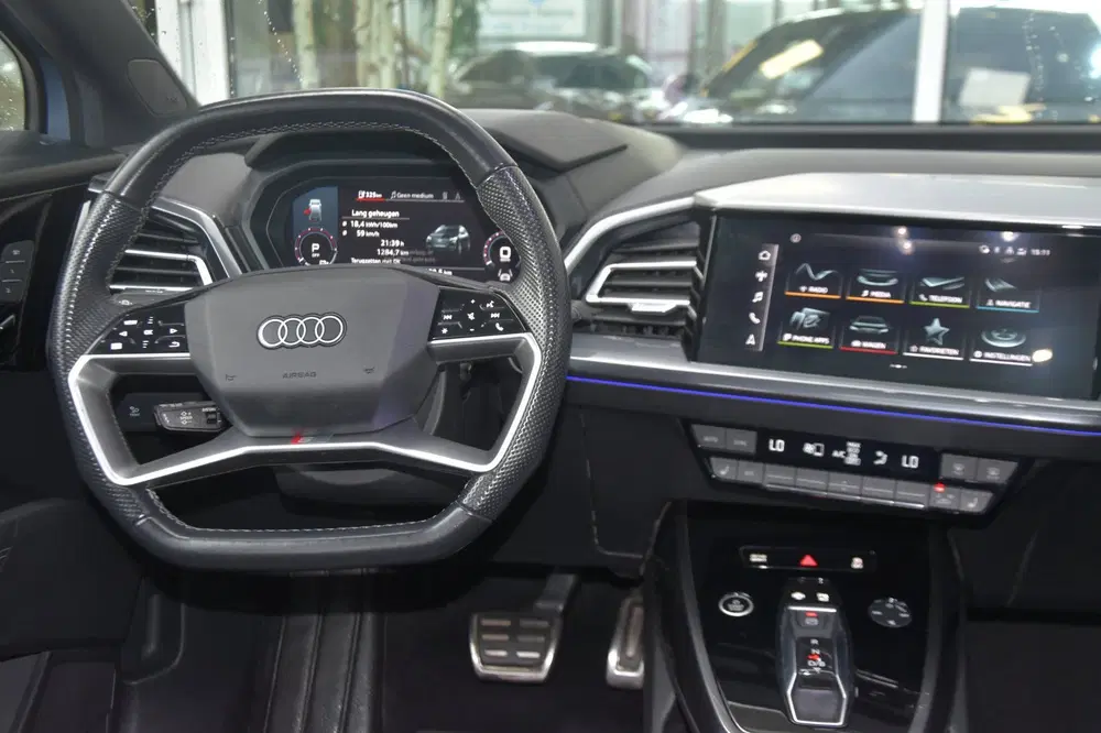 Audi Q4 e-tron 50 QUATTRO S COMPETITION uit 2021, foto 13