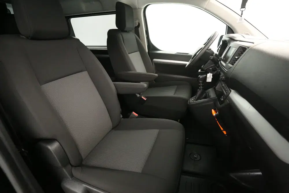 Opel Vivaro 2.0 CDTI L3H1 uit 2022, foto 11