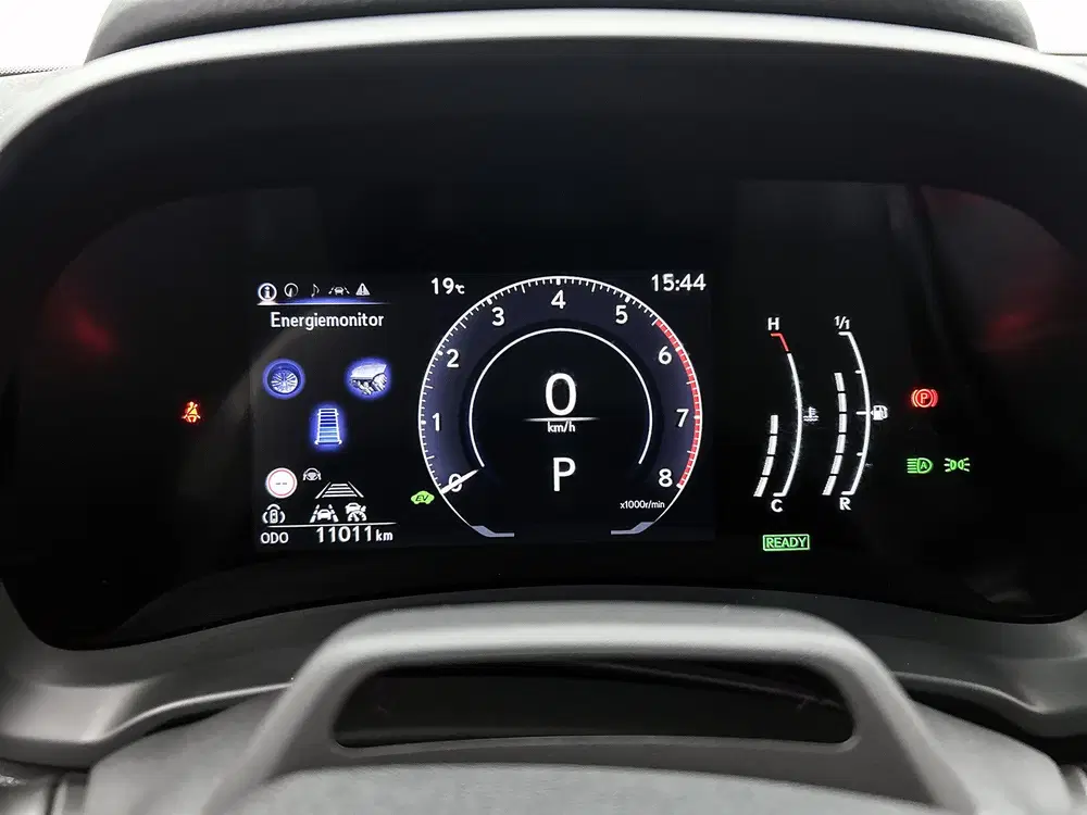 Lexus LBX Emotion 2WD uit 2025, foto 5