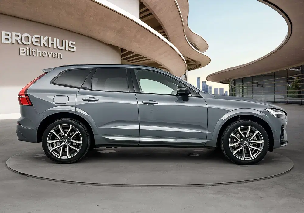Volvo XC60 T6 R-Design uit 2022, foto 10