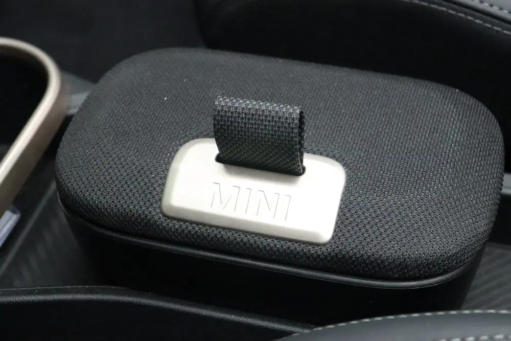 Mini Cabrio Cooper C Automaat uit 2026, foto 11
