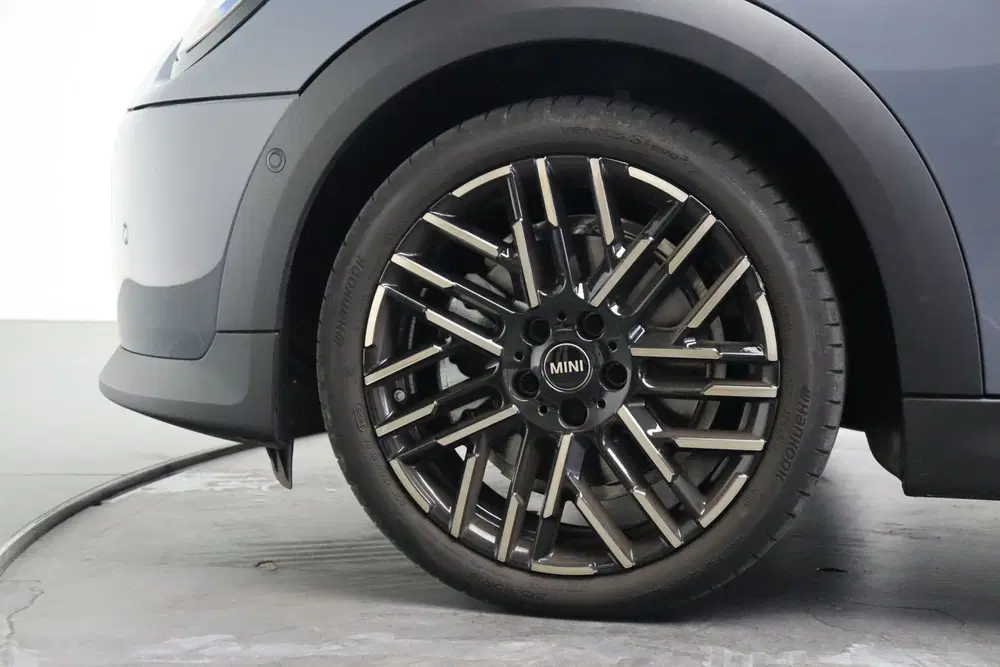 Mini Cabrio Cooper C Automaat uit 2026, foto 12