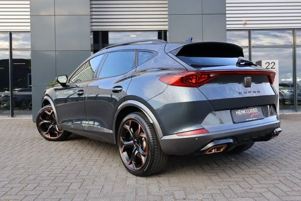 Cupra Formentor VZ Copper Edition1.4 TSi hybrid 245pk uit 2023, foto 2