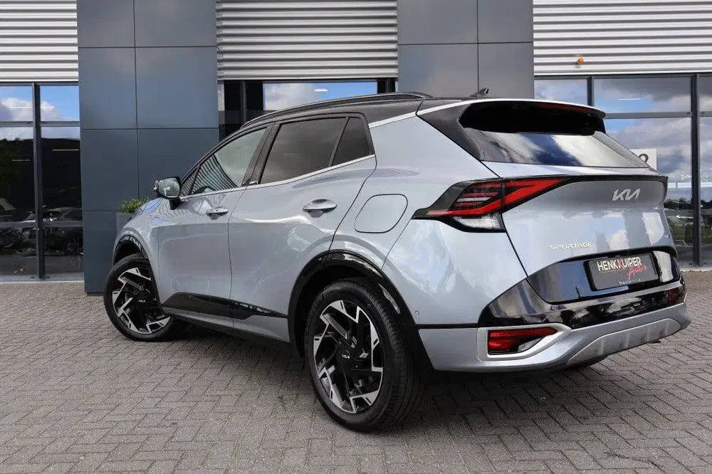 Kia Sportage 1.6 T GDi Plug-In Hybrid GT-Line AWD uit 2022, foto 2