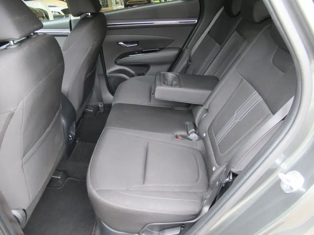 Hyundai TUCSON 1.6 T-GDI HEV Comfort Smart 1e eigen uit 2022, foto 10