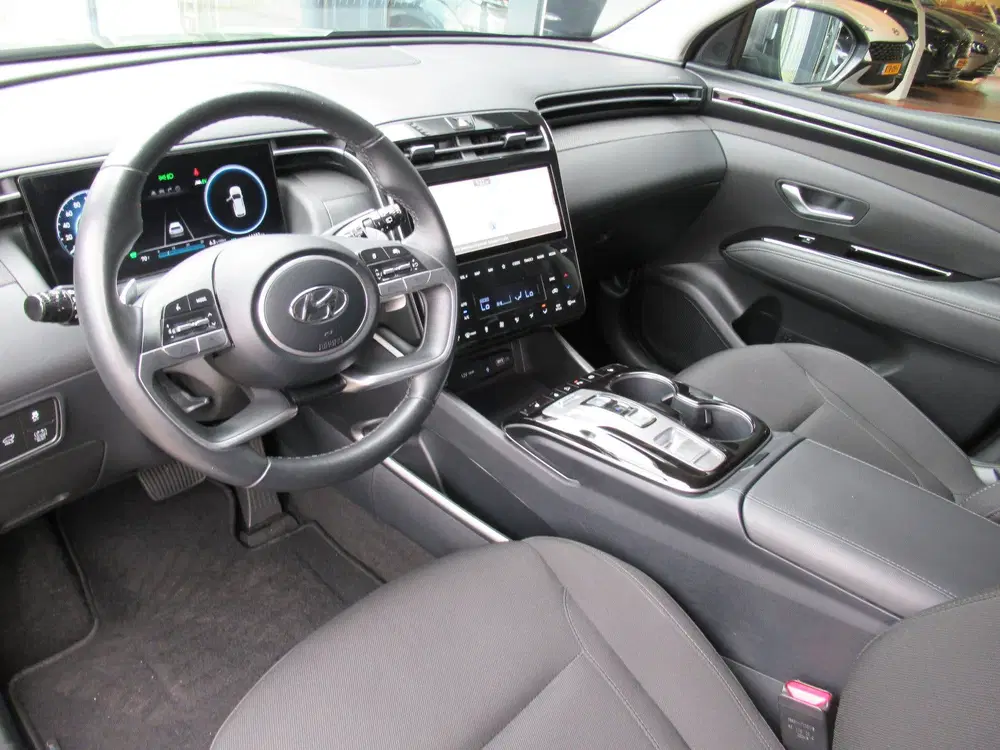 Hyundai TUCSON 1.6 T-GDI HEV Comfort Smart 1e eigen uit 2022, foto 8