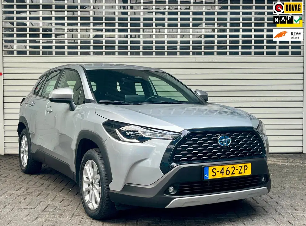 Toyota Corolla Cross 2.0 High Power Hybrid Active uit 2023