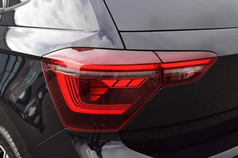 Volkswagen Polo 1.0 TSI DSG R-Line Panodak uit 2024, foto 12