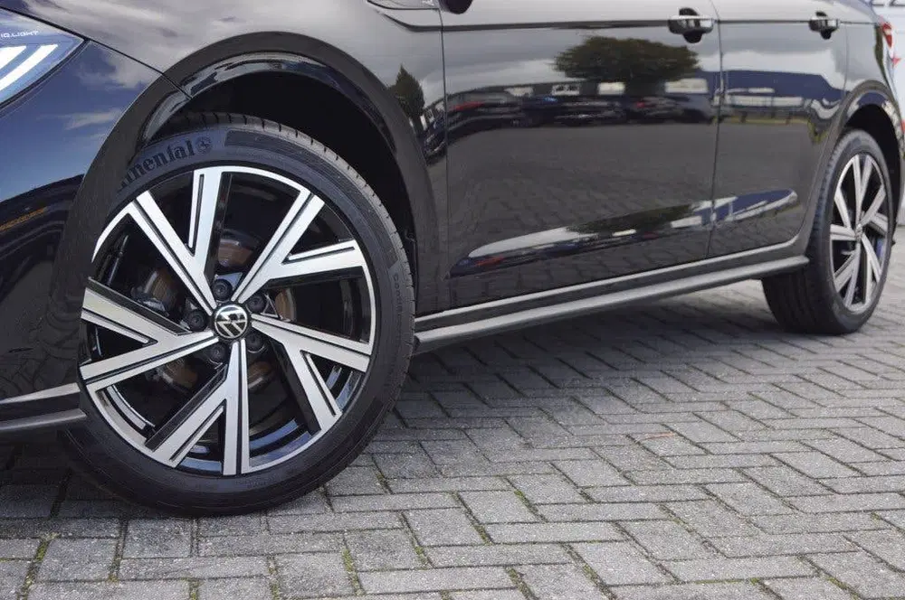 Volkswagen Polo 1.0 TSI DSG R-Line Panodak uit 2024, foto 6