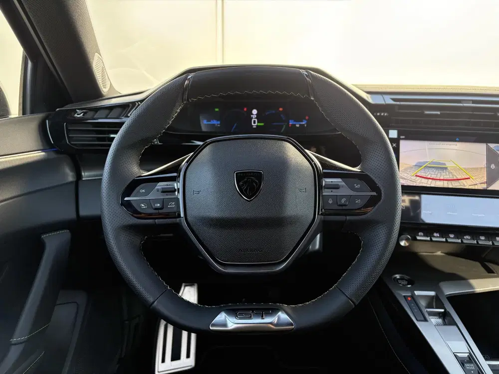 Peugeot 408 1.6 Plug-In Hybrid 240 GT Exclusive uit 2026, foto 11