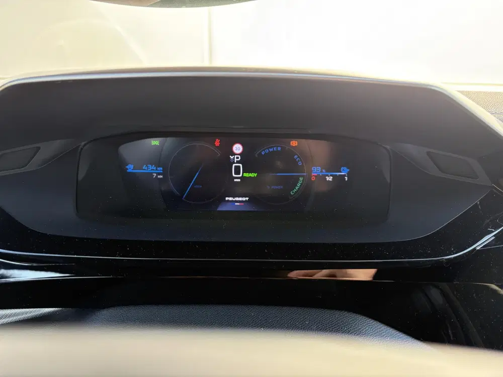 Peugeot 408 1.6 Plug-In Hybrid 240 GT Exclusive uit 2026, foto 12