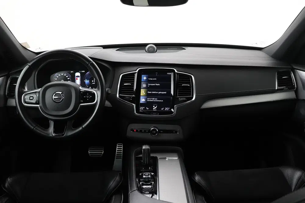 Volvo XC90 T8 R-Design uit 2021, foto 4