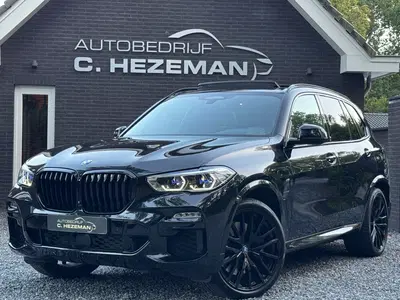BMW X5 XDrive45e High Executive Panoramadak HUD M uit 2021